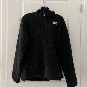 The North Face Black Men’s Campshire Fleece Hoodie